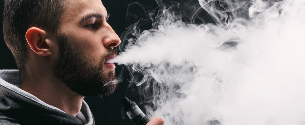 How are vaping and oral health linked to each other?