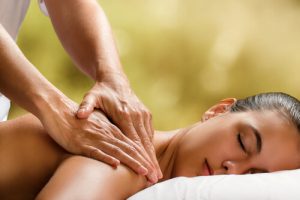 pros and cons of massage therapy