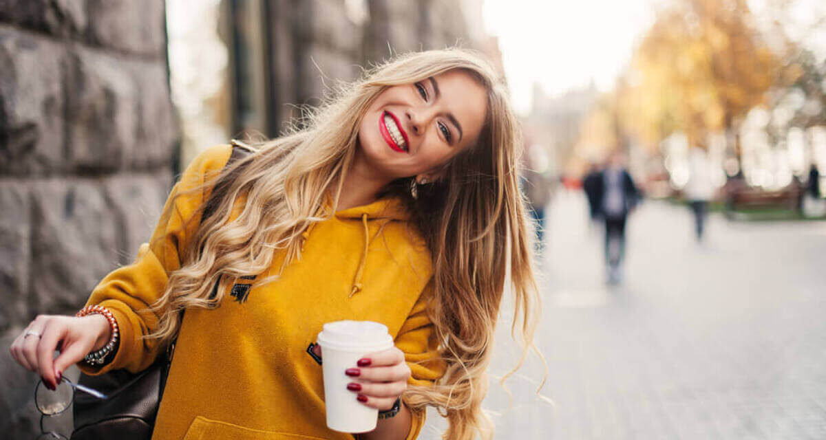 Dental Veneers Before and After: What to Expect from This Life-Changing Smile Upgrade